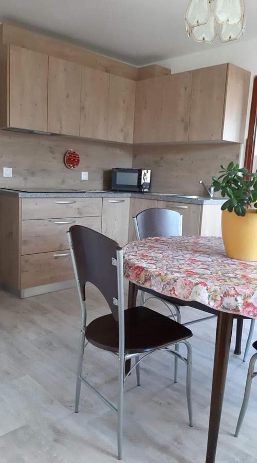 Spodnje Skofije Guesthouse Skofije Ob Parenzani מראה חיצוני תמונה