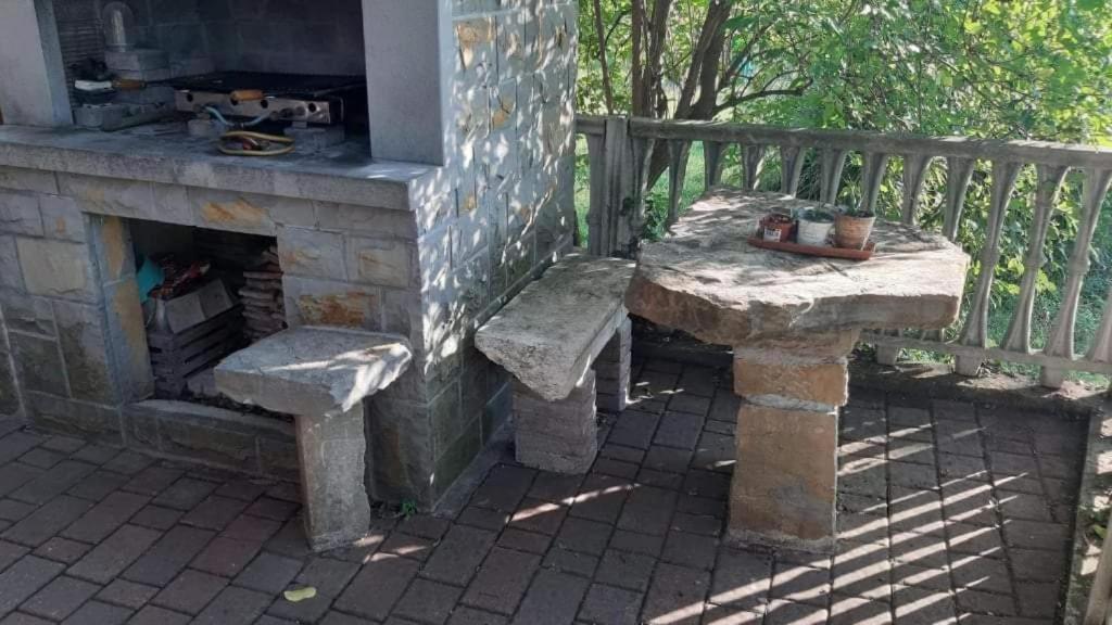Spodnje Skofije Guesthouse Skofije Ob Parenzani מראה חיצוני תמונה